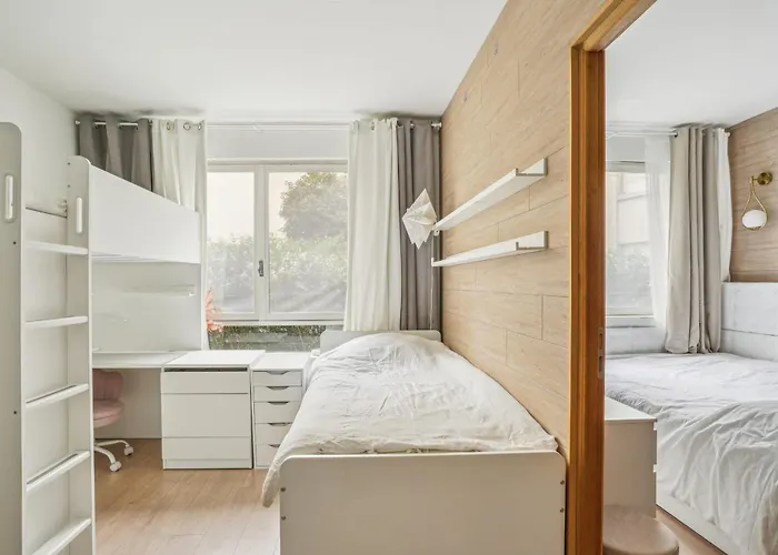 Place Victor Hugo - Mesnil 1bdr By B'your *